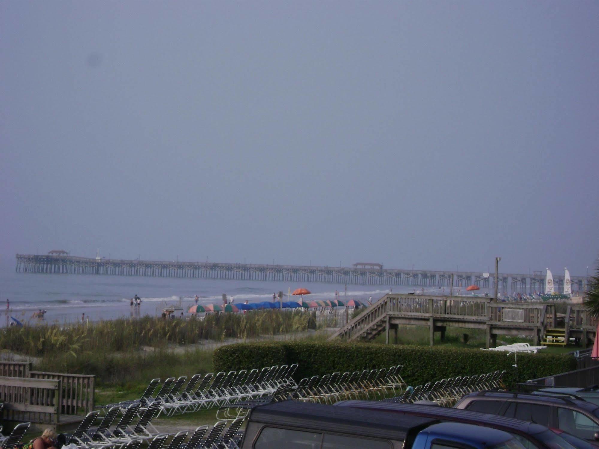 Sea Hawk Oceanfront Motel Миртл-Бич Экстерьер фото