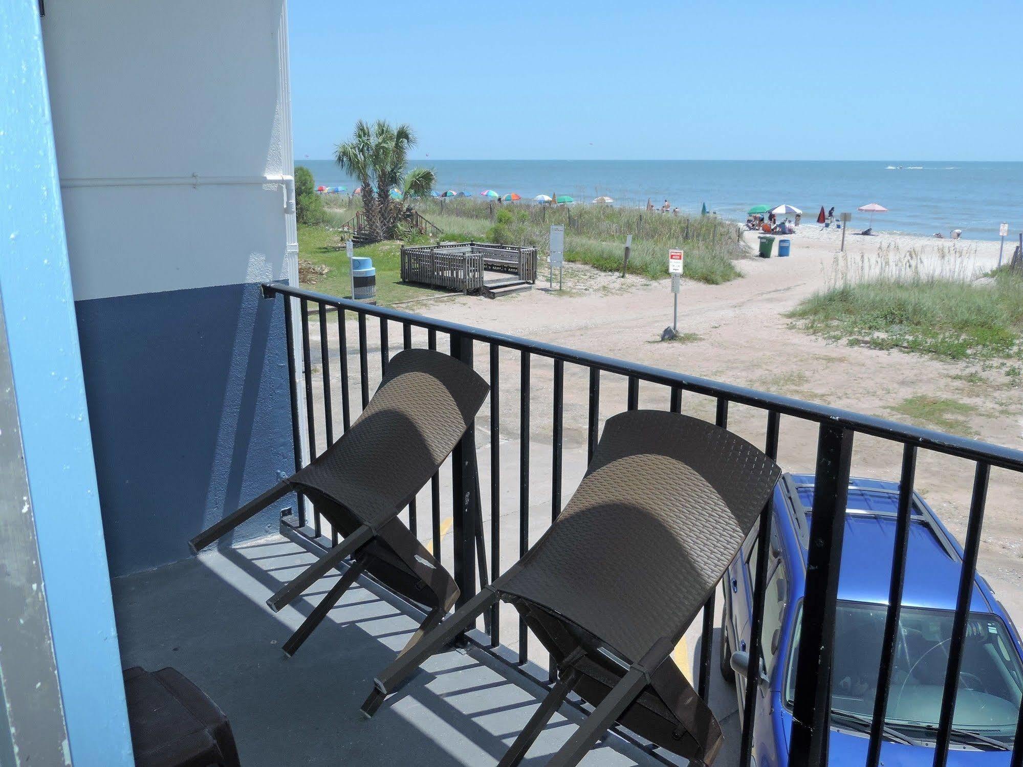 Sea Hawk Oceanfront Motel Миртл-Бич Экстерьер фото